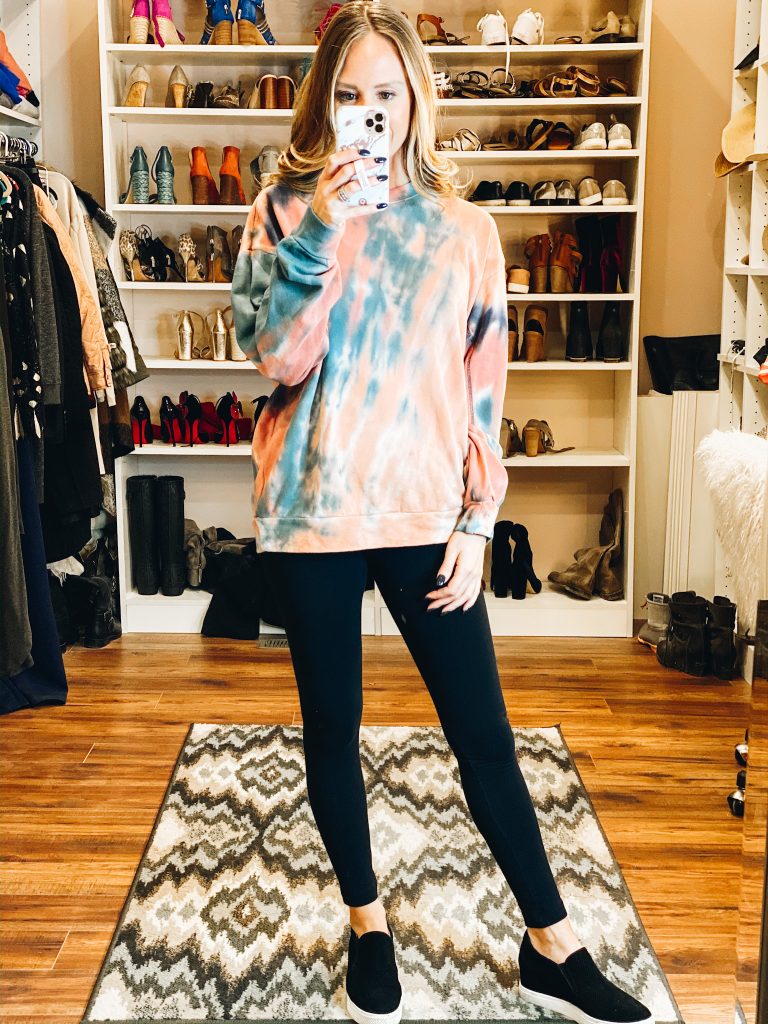Tie Dye Fashion Favorites featured by top Pittsburgh mom fashion blog, Fashionably Late Mom