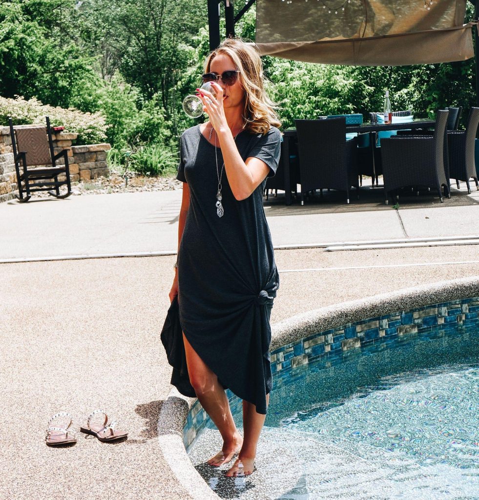Cute Summer Dresses for Moms featured by top Pittsburg mom fashion blog, Fashionably Late Mom. - Amazon Maxi Dress