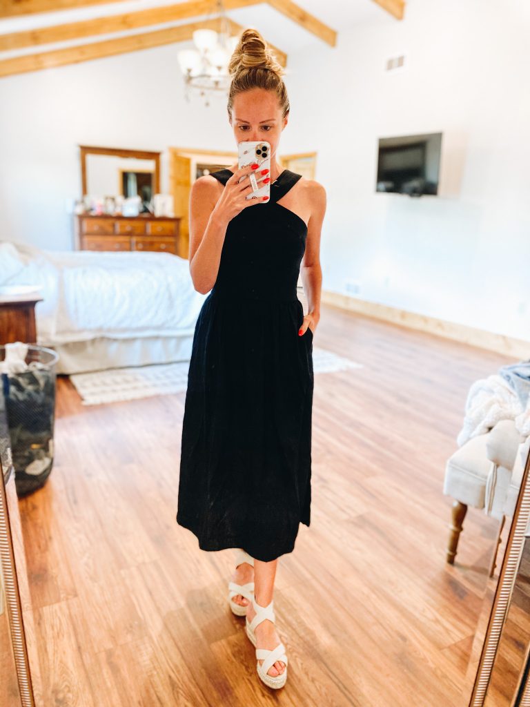 Cute Summer Dresses for Moms featured by top Pittsburg mom fashion blog, Fashionably Late Mom. - target midi dress