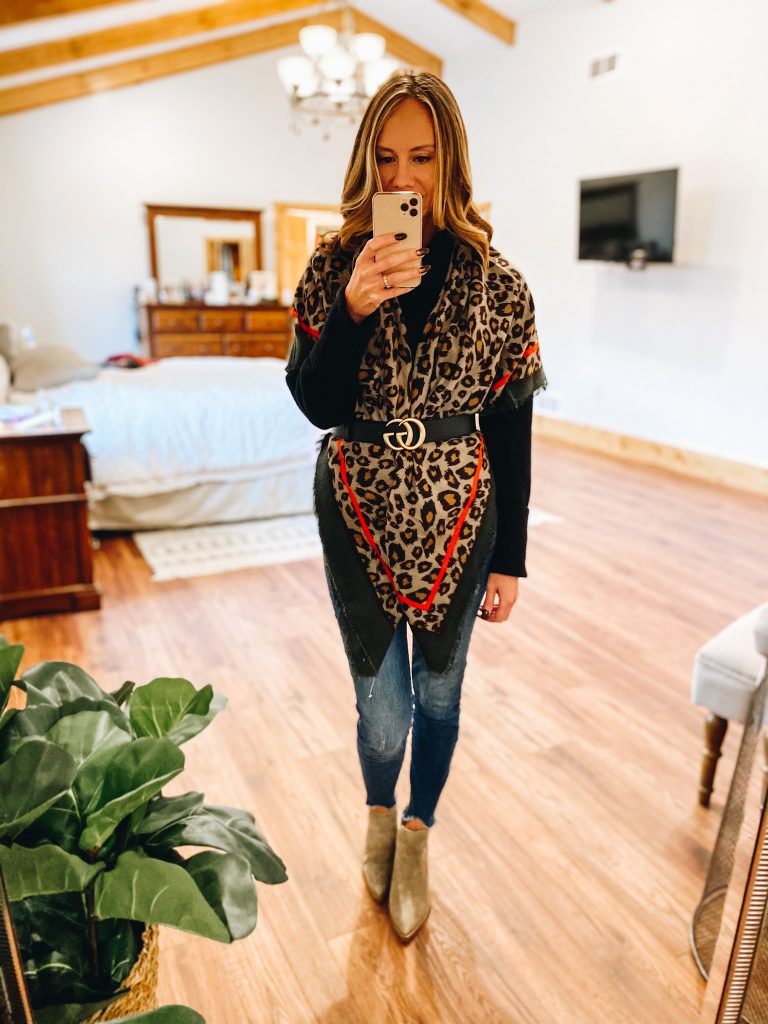 leopard blanket scarf, skinny jeans, fall fashion