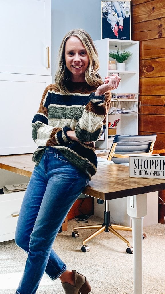How to Cuff Your Sweater Sleeves, amazon fashion, sweater weather, slouchy sweater, AG jeans, fall fashion