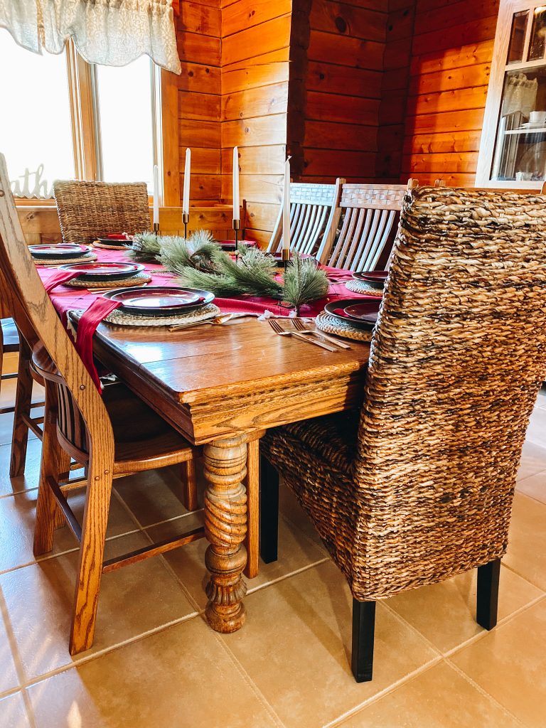 rattan dining chairs, christmas table decor, how to decorate a table for christmas