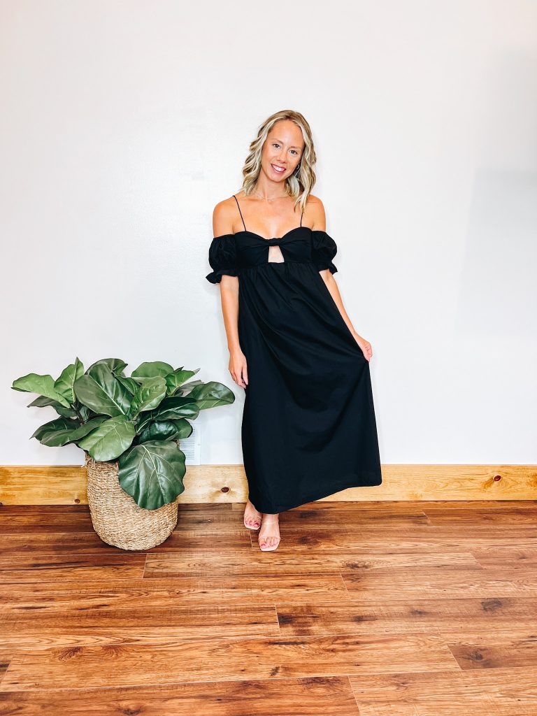 little black dress, dress for a wedding, sandals, fall transition pieces for women