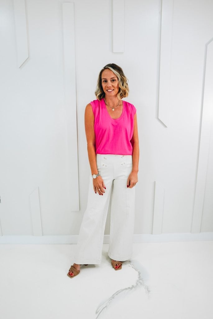hot pink tank top, white wide leg jeans, Loft, heeled sandals